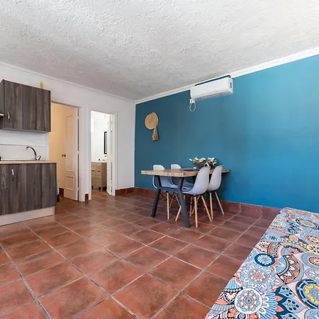 La Casa De Familia Frühstückspension